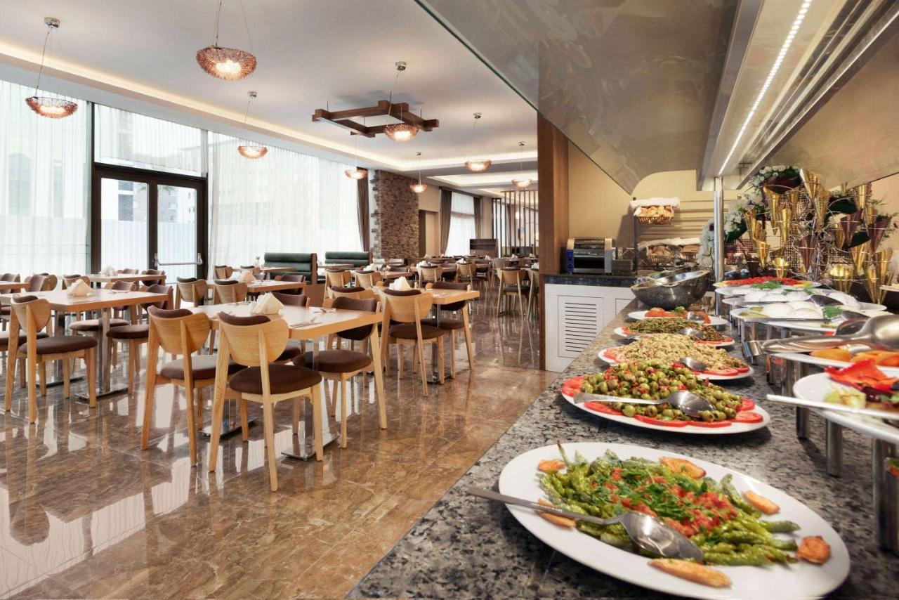 Hotel Ramada By Wyndham İskenderun Zewnętrze zdjęcie