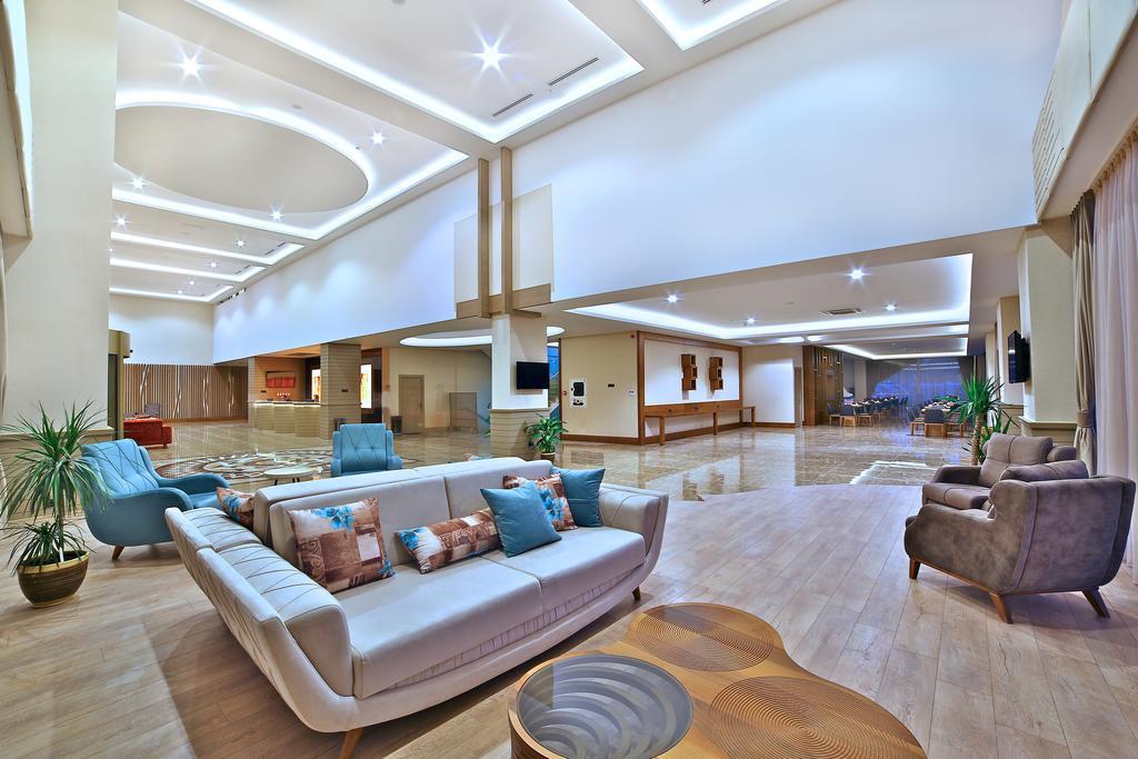 Hotel Ramada By Wyndham İskenderun Zewnętrze zdjęcie