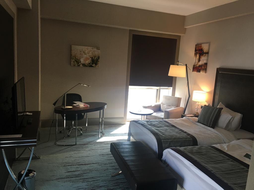 Hotel Ramada By Wyndham İskenderun Zewnętrze zdjęcie