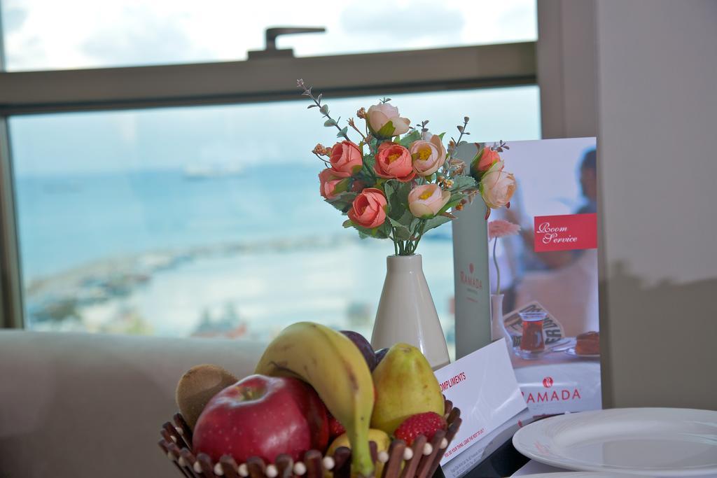 Hotel Ramada By Wyndham İskenderun Zewnętrze zdjęcie
