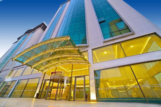 Hotel Ramada By Wyndham İskenderun Zewnętrze zdjęcie